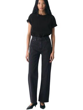 NWOT Denim Forum The Farrah Hi-Rise Wide Jean